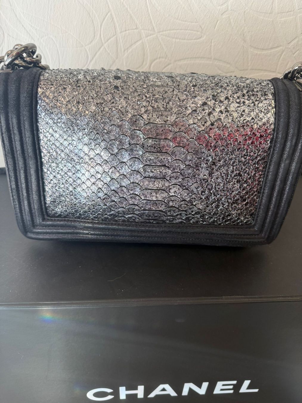 Chanel Borse da donna: Chanel Boy Python Silver – Usato da Buchs SG venduto da fra_596t 2