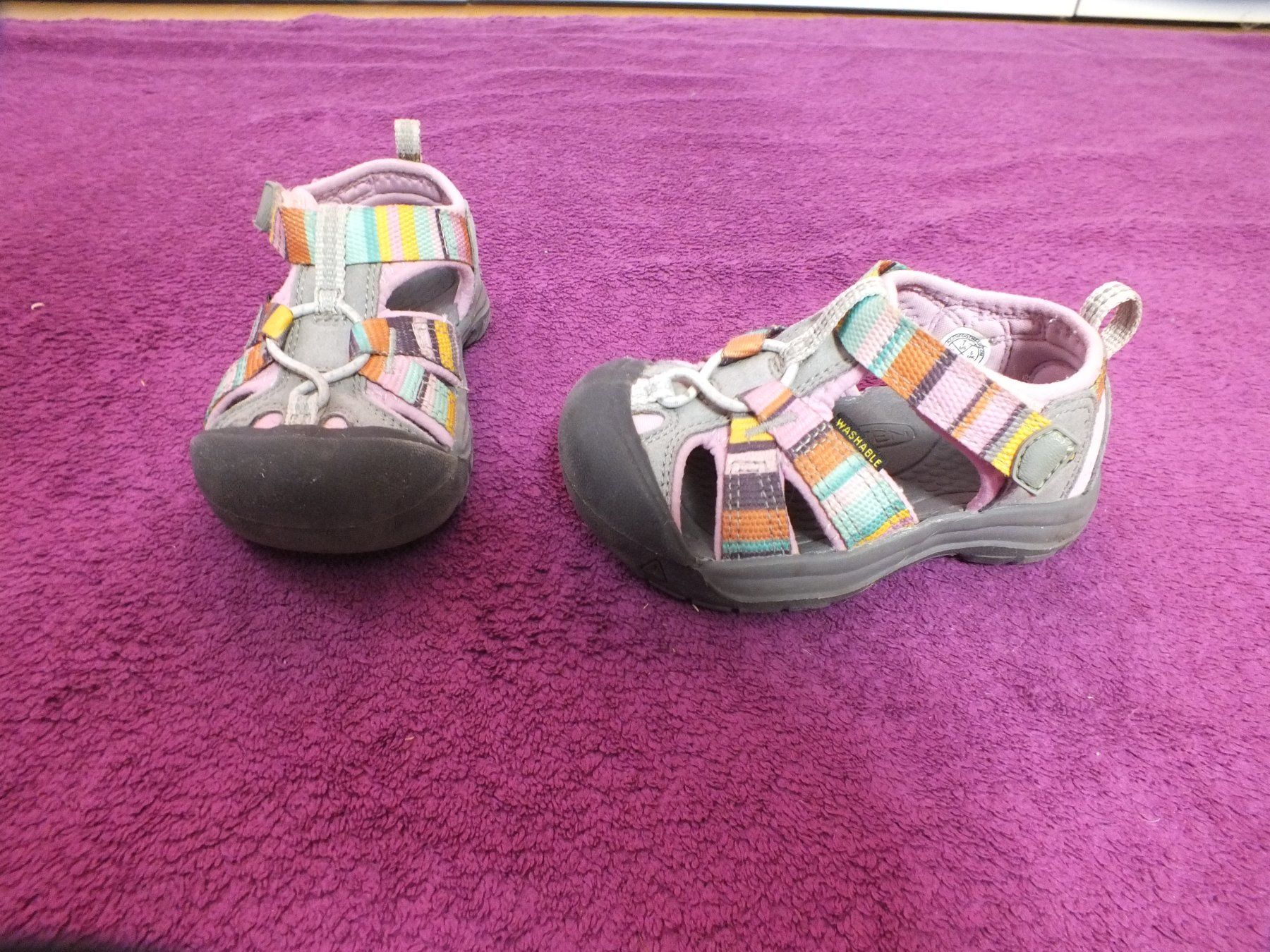 Keen Scarpe per ragazzi: Keen Wanderschuhe/-Sandalen Gr.30 – Usato da Müllheim Dorf venduto da Seeeule01 9