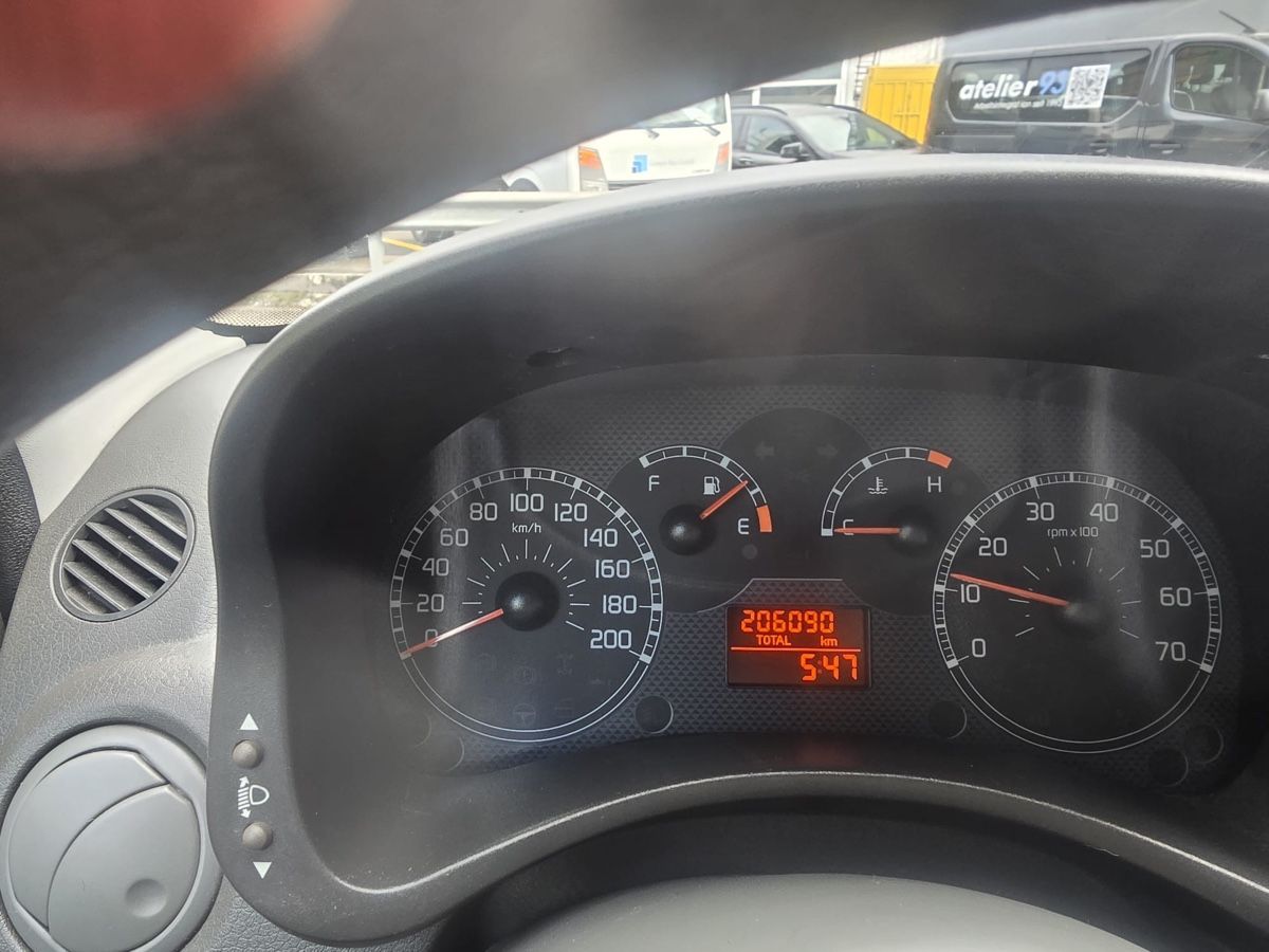 Fiat Automobili: Fiat Panda 1.2 Active ab MFK und Service – Usato da Dietikon venduto da lofra 8