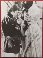 Gil Gerard & Pamela Hensley Autogramm signiert Foto 16x21cm
