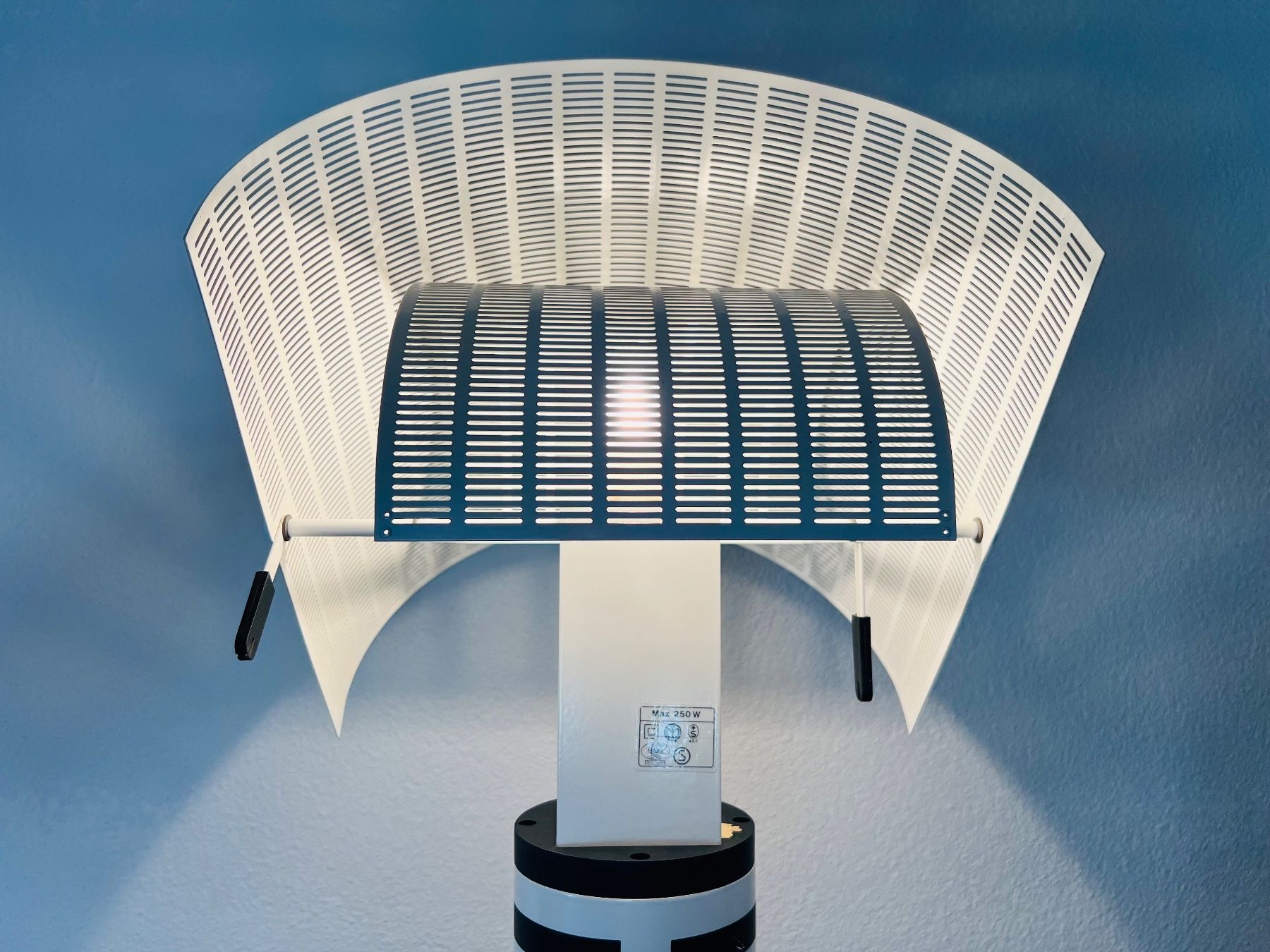 Artemide Lampade: Artemide Mario Botta Shogun Terra Lampe 80er – Usato da Egg b. Zürich venduto da B02_Designklassiker 4