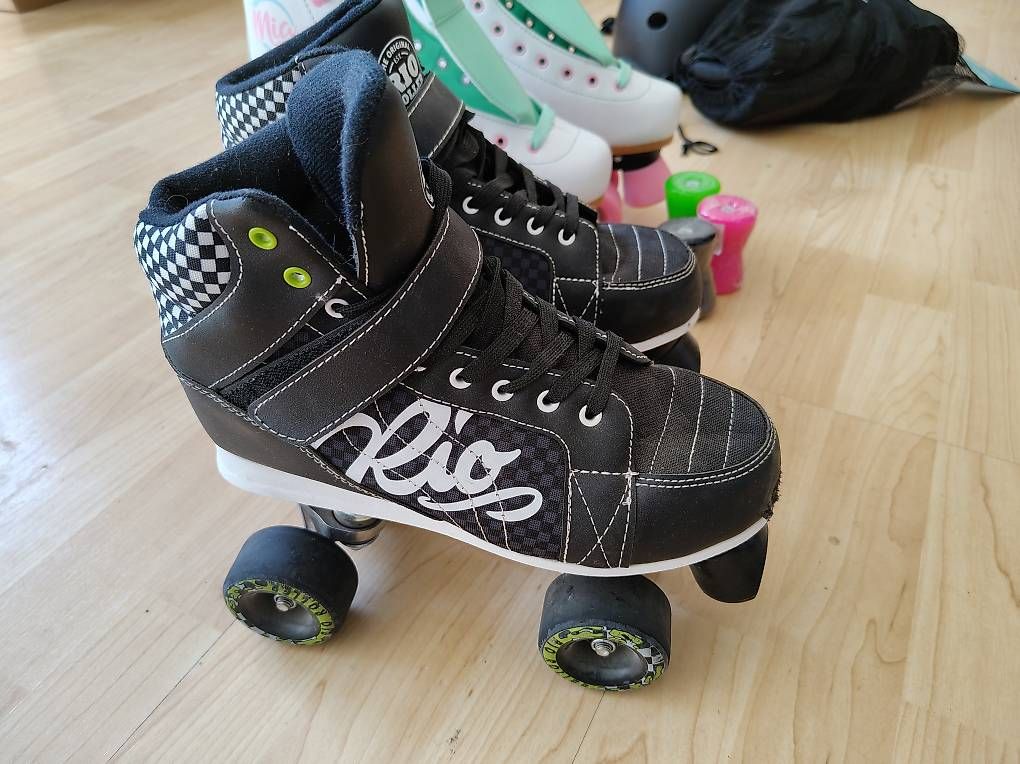Patins à roul. & inline: Rollschuh-Set – D'occasion à Grabs par Jannisgahlinger 1