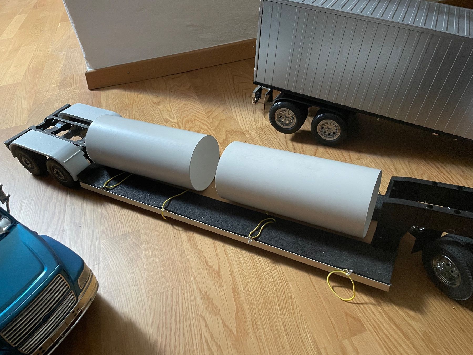 Tamiya Modellini d'auto: Schöne RC Truck Kombination – Usato da Buchs ZH venduto da Pitschpitsch 7