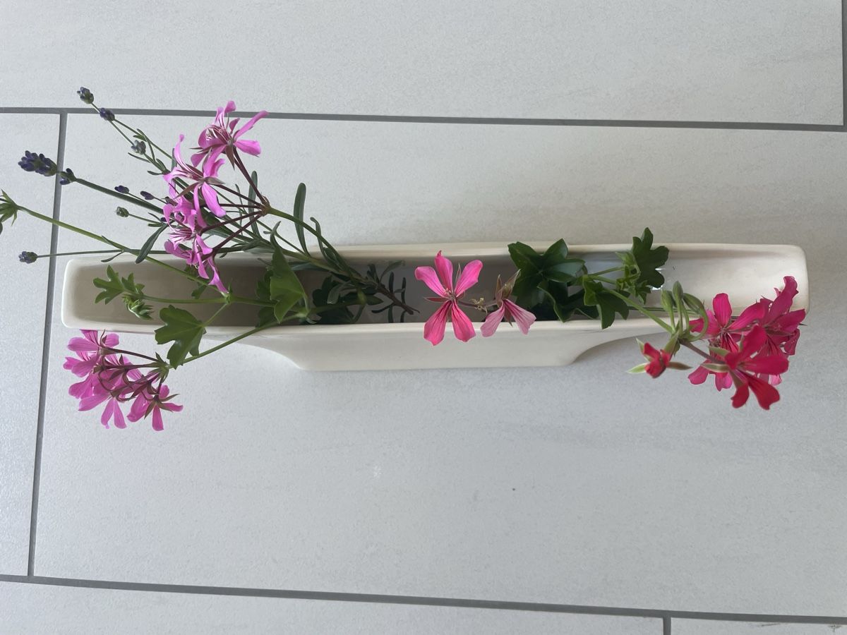 Vasen & Gefässe: Formschöne Vase 🌸 – Neu (gemäss Beschreibung) aus Rüti ZH von kar_xx9l 2