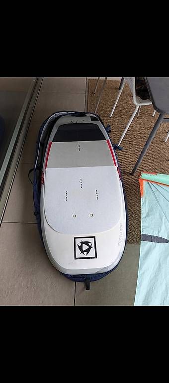 Axis Tavole da surf e di nuoto: Axis froth 5'0 board fur wingfoil – Usato da Gockhausen venduto da alo_px6m