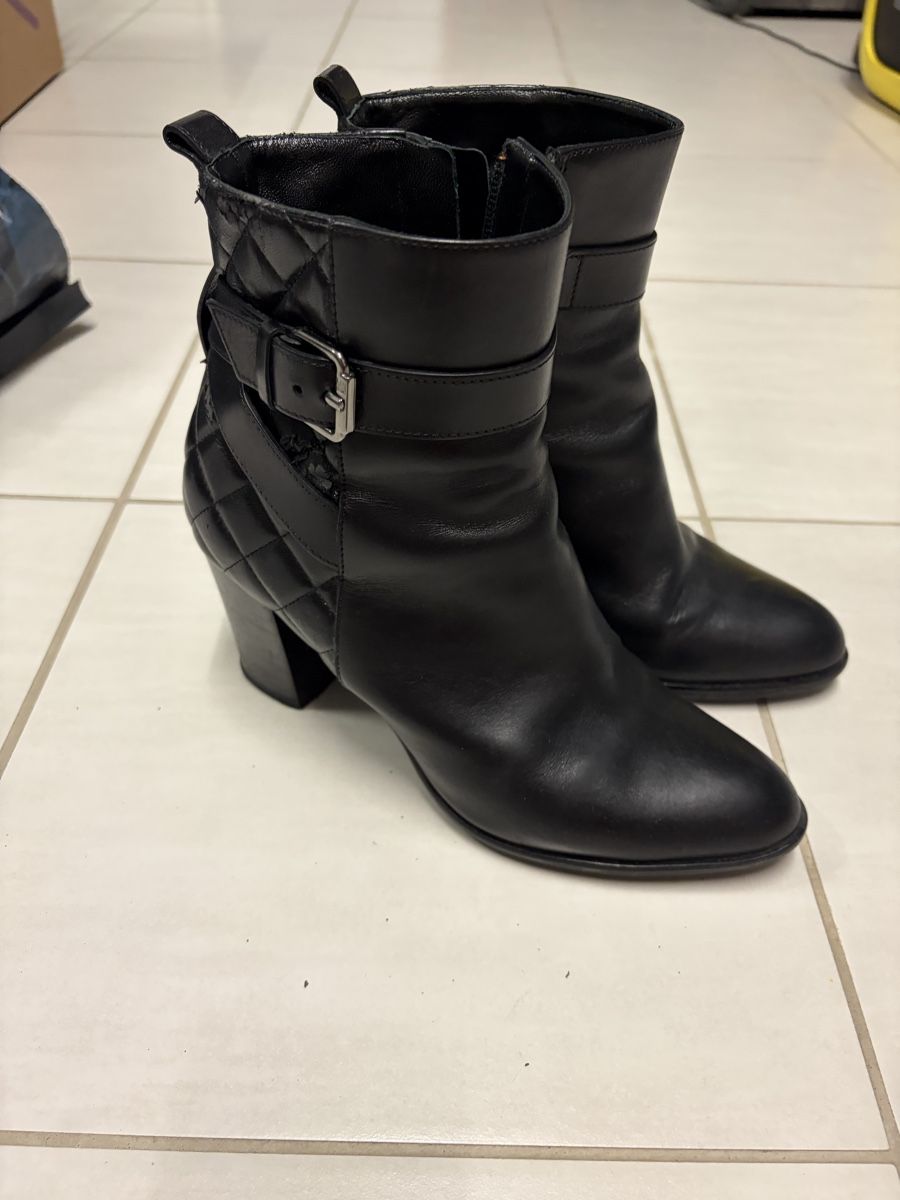 Navyboot Damenschuhe: Navy boot ankle boots size 38 – Gebraucht aus Münchenstein von ArleneLM