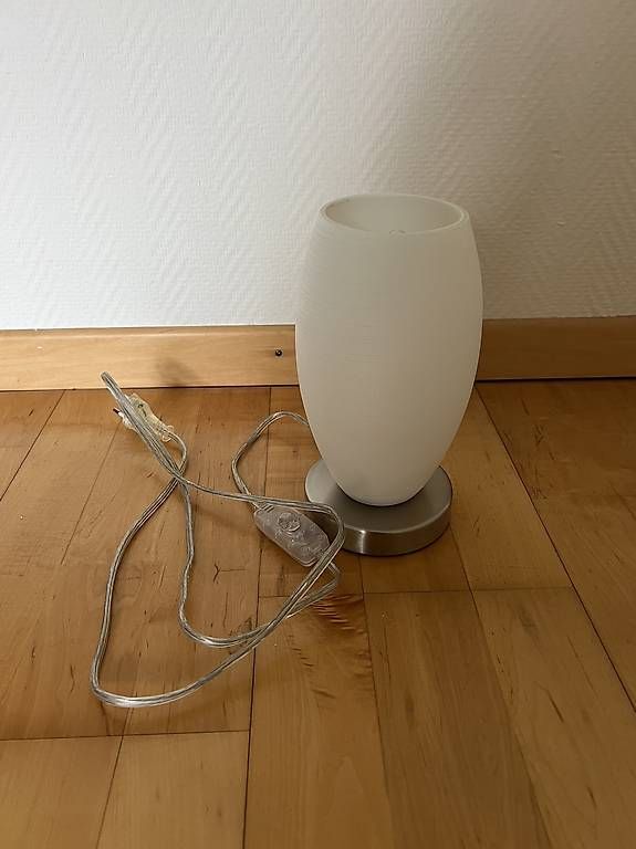 Lampes: Nachttischlampe – D'occasion à Zürich par deborah_wickli