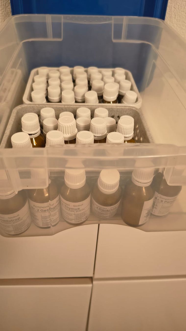 Attrezzature mediche: Orgon Therapie und Praxissystem komplett – Usato da Ostermundigen venduto da freichri 6