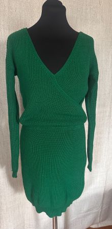 Grünes Strickkleid von Even & Odd Gr. S