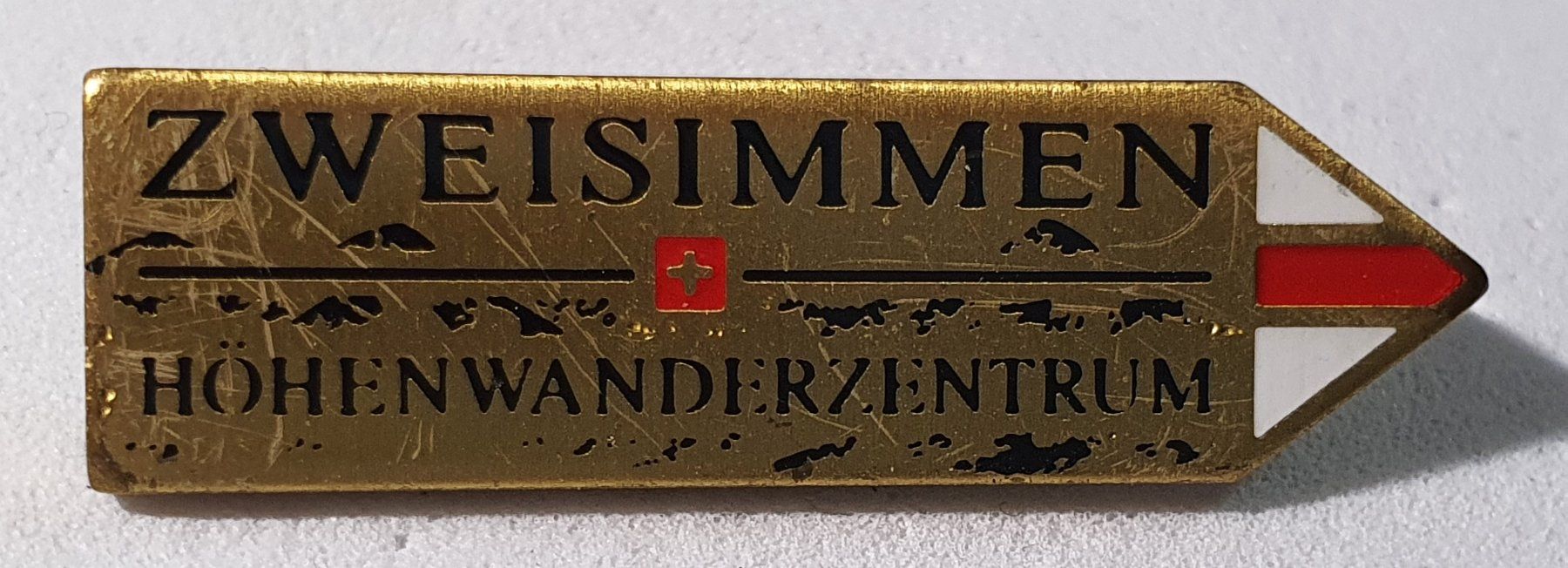 Spille & Fermagli: AA618 - Brosche Zweisimmen Höhenwanderzentrum Schweiz – Usato da Reinach BL venduto da Boston-Verkauf