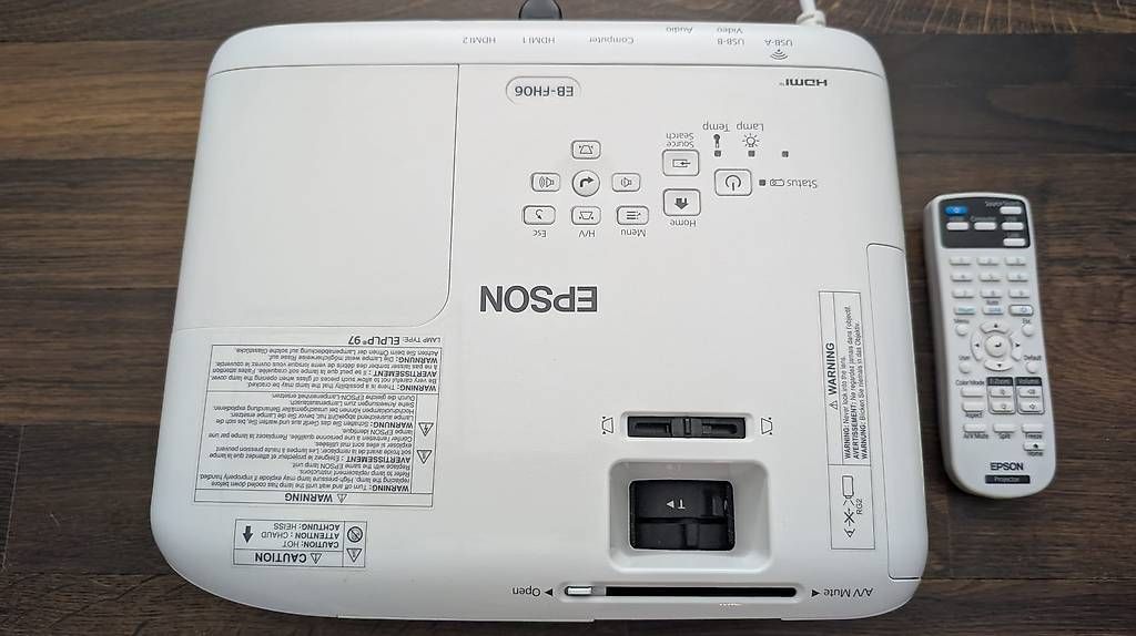 Epson Proiettori: Beamer - Epson EB-FH06 – Usato da Frauenfeld venduto da pakuw1 2