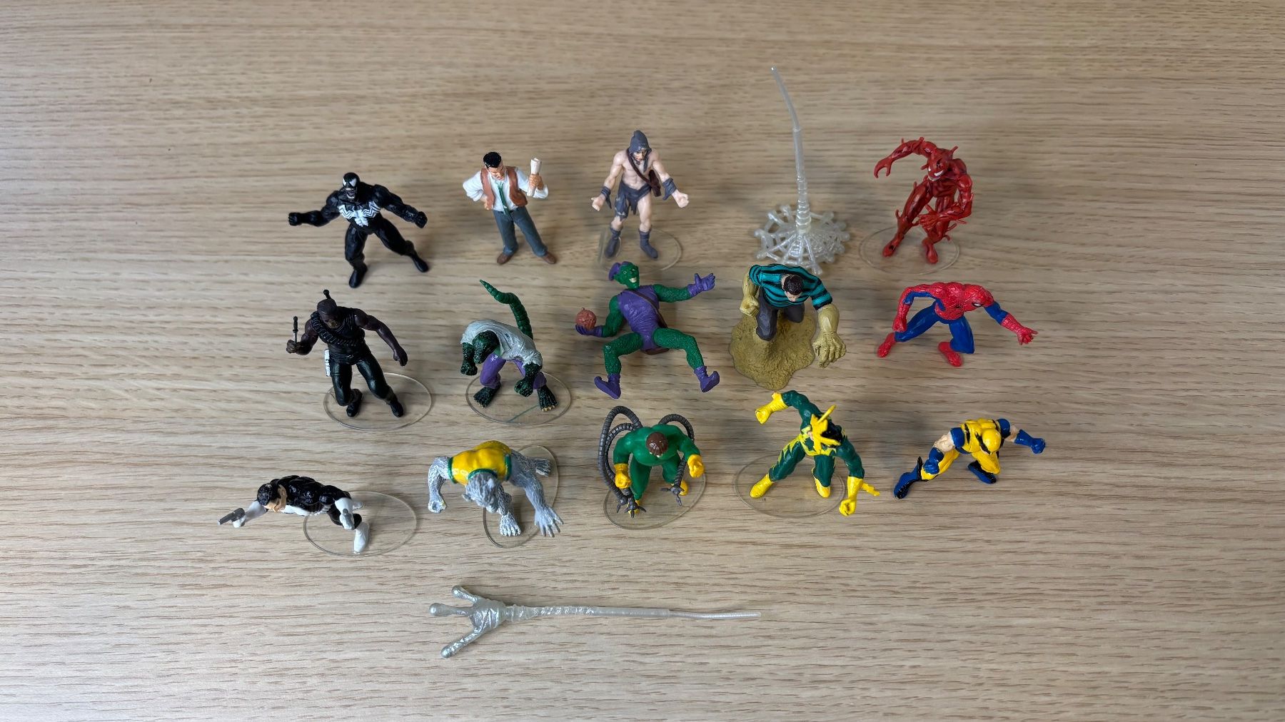 Marvel Statuette: Lot de 14 figurines Marvel – Usato da Delémont venduto da Loccaze2015 1