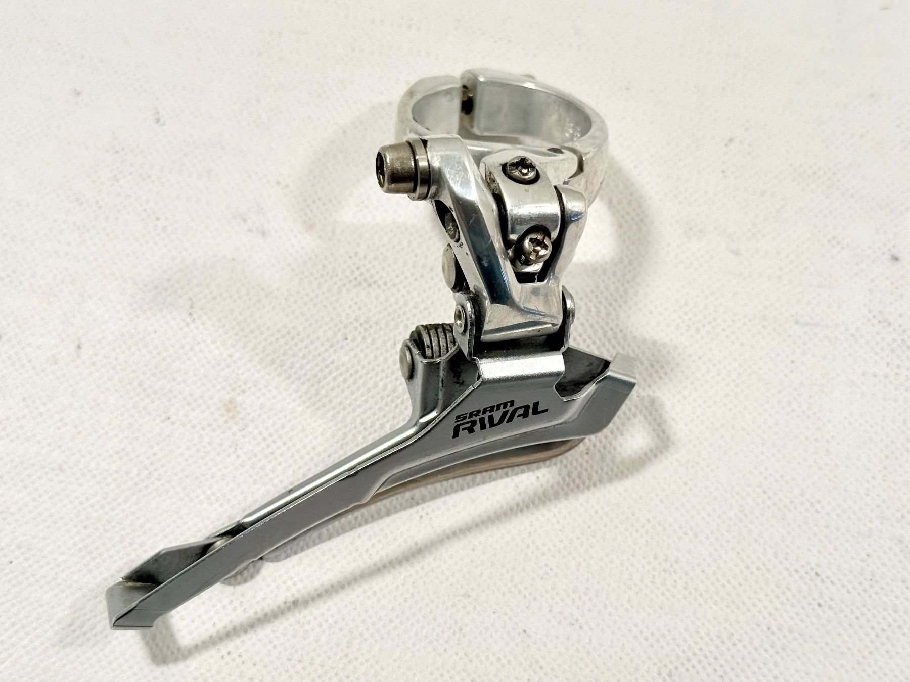 Sram Pezzi di ricambio: SRAM Rival Front Derailleur Umwerfer 35mm Schelle 2603 – Usato da Luzern venduto da bikeandbeltcom