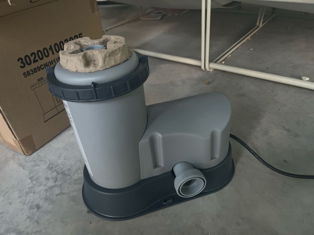 Bestway Riscaldamento: Neue Poolpumpe mit Filter – Nuovo (secondo la descrizione) da Niederlenz venduto da Markus-74 1