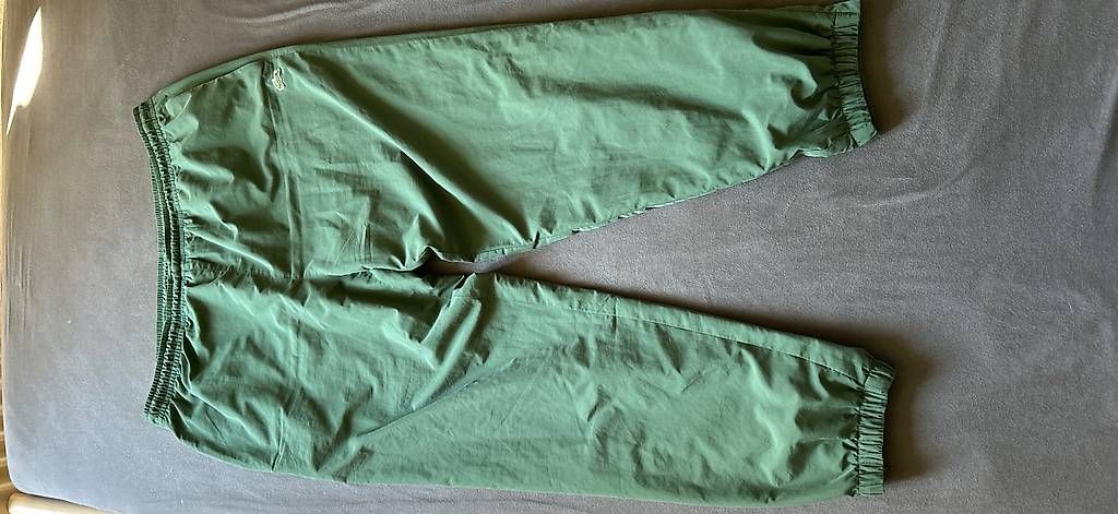 Hosen: Lacoste Hosen – Gebraucht aus Bern von cin_r7xm