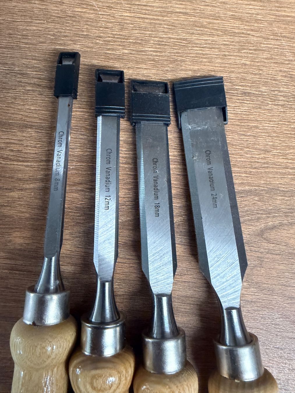 Tutti gli attrezzi: Stecheisen Set, 4-teilig, Chrom Vanadium Stahl – Nuovo (secondo la descrizione) da Nussbaumen AG venduto da olitech5415 1