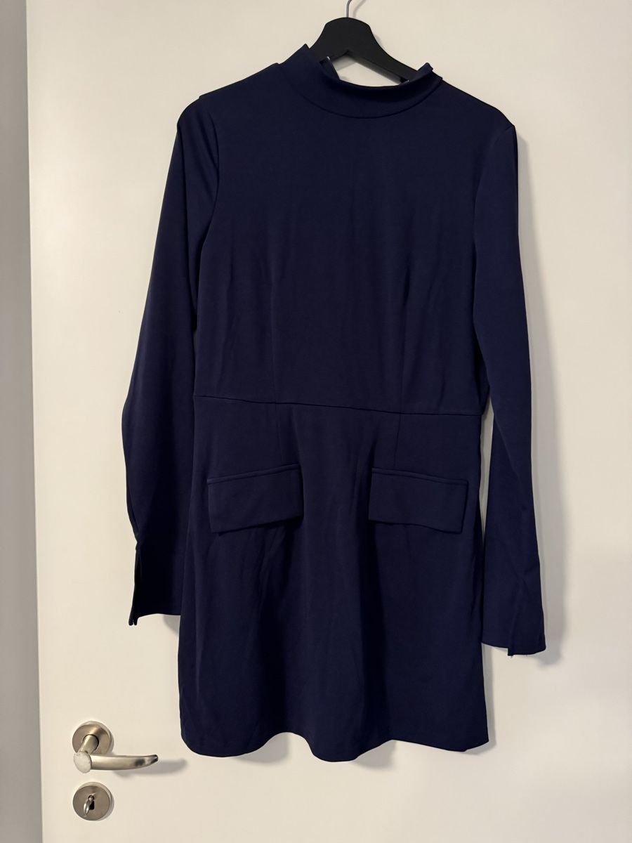 Vestiti: Kleid – Nuovo (secondo la descrizione) da Bülach venduto da _milziv