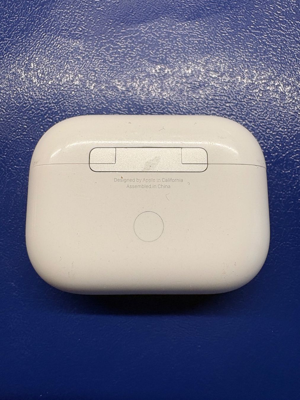 Apple Caricabatterie: Apple AirPods Pro 2 charging case (A2700). – Usato da Lausanne venduto da sil_2dxk 2