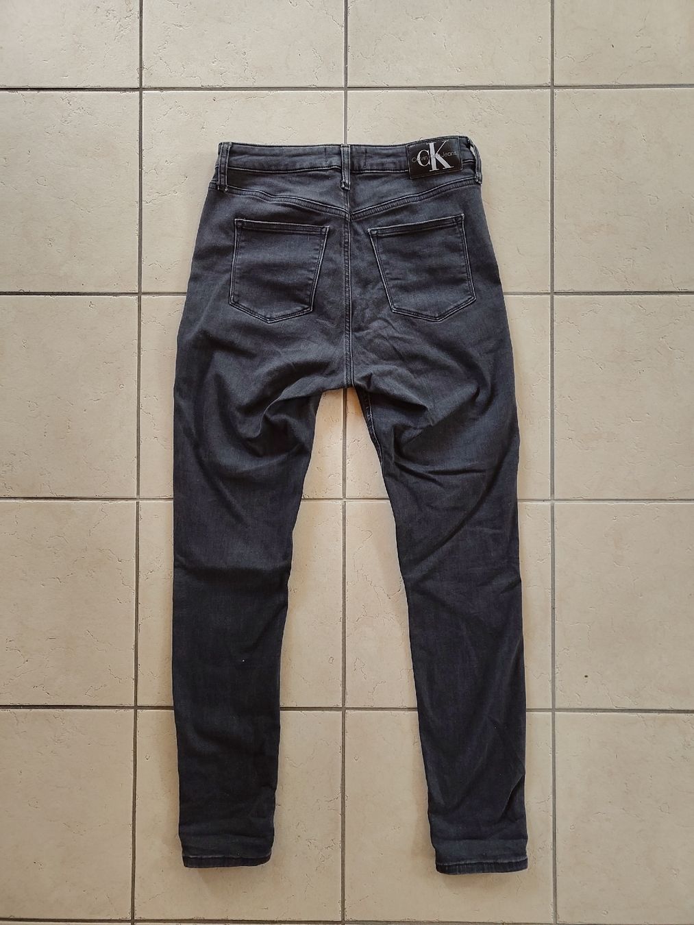 Calvin Klein Jeans: Calvin Klein Jeans, 30x32 – D'occasion à Enggistein par Noeleh01 7