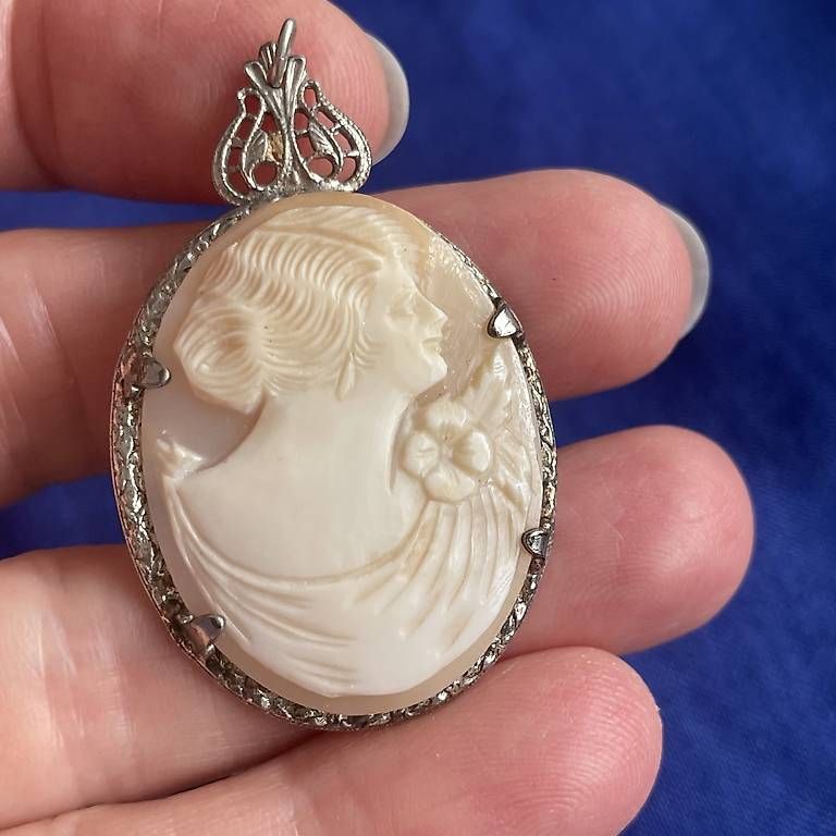 Ciondoli: Vintage silber shell Cameo Anhänger – Usato da Zürich venduto da chr_v8sv 1