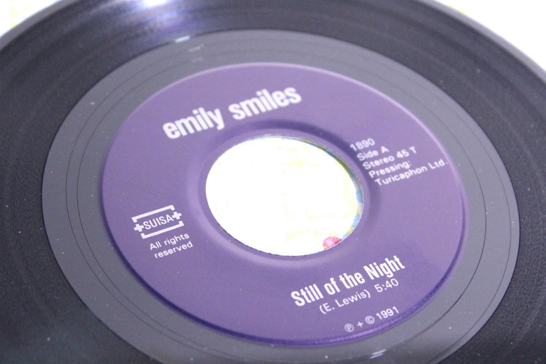 Schallplatten: EMILY SMILES: There Are Ten Thousand... – Gebraucht aus Bern von kultiges 3
