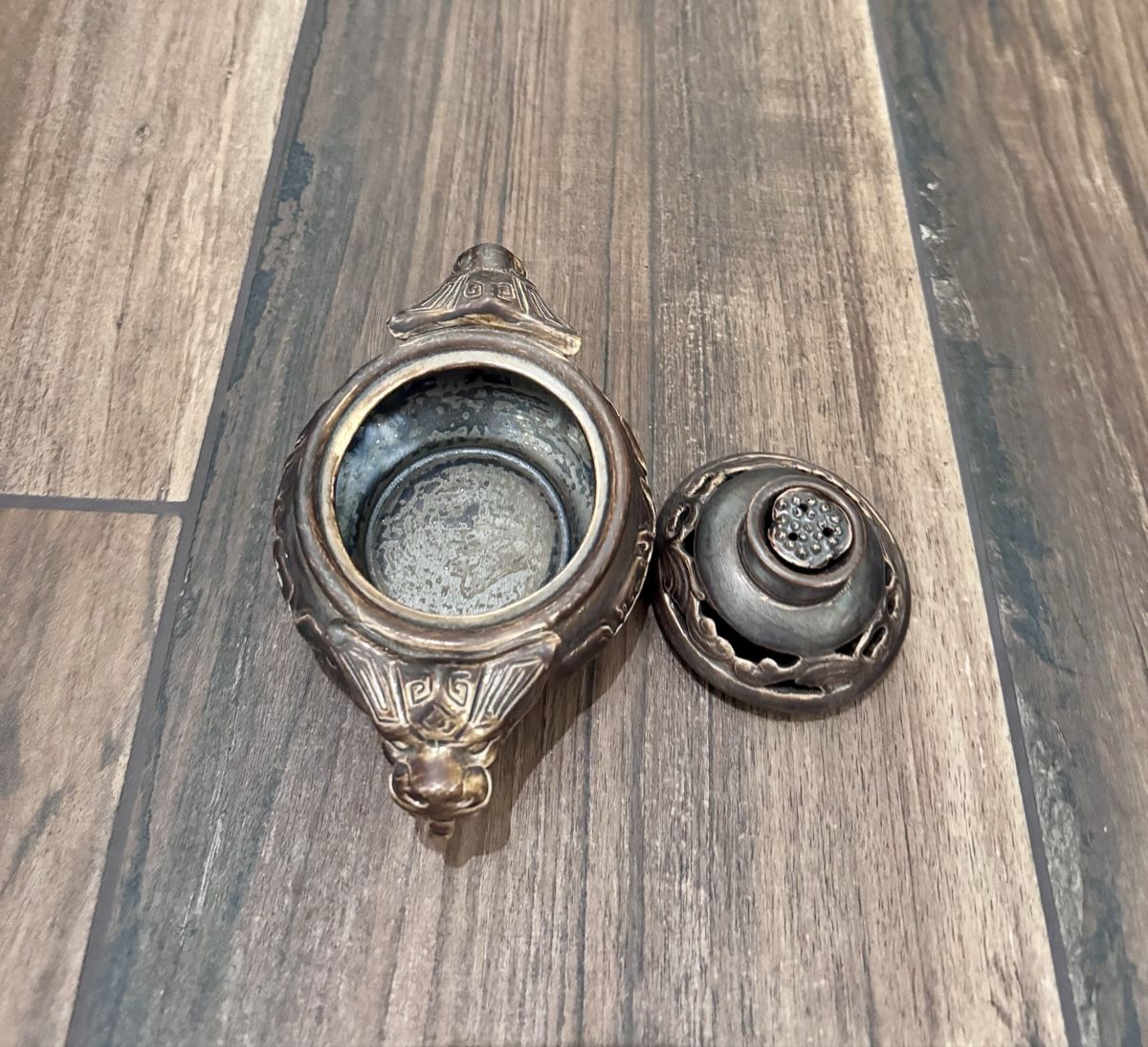 Tutte le decorazioni: Asiatischer Räuchergefäss mit Deckel – Nuovo (secondo la descrizione) da Bäretswil venduto da clothes-freak 4