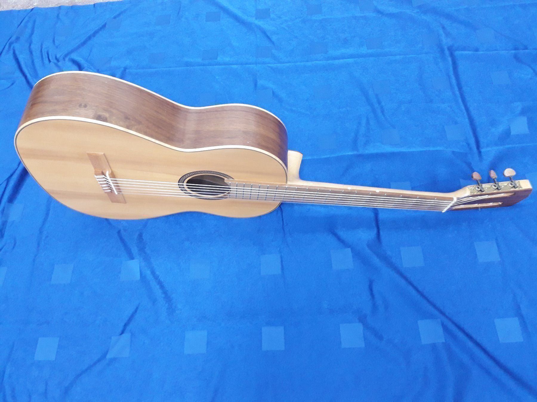 Strumenti musicali: Konzertgitarre Pro Tierra Sanchez Spain – Usato da Degersheim venduto da Alphi 1