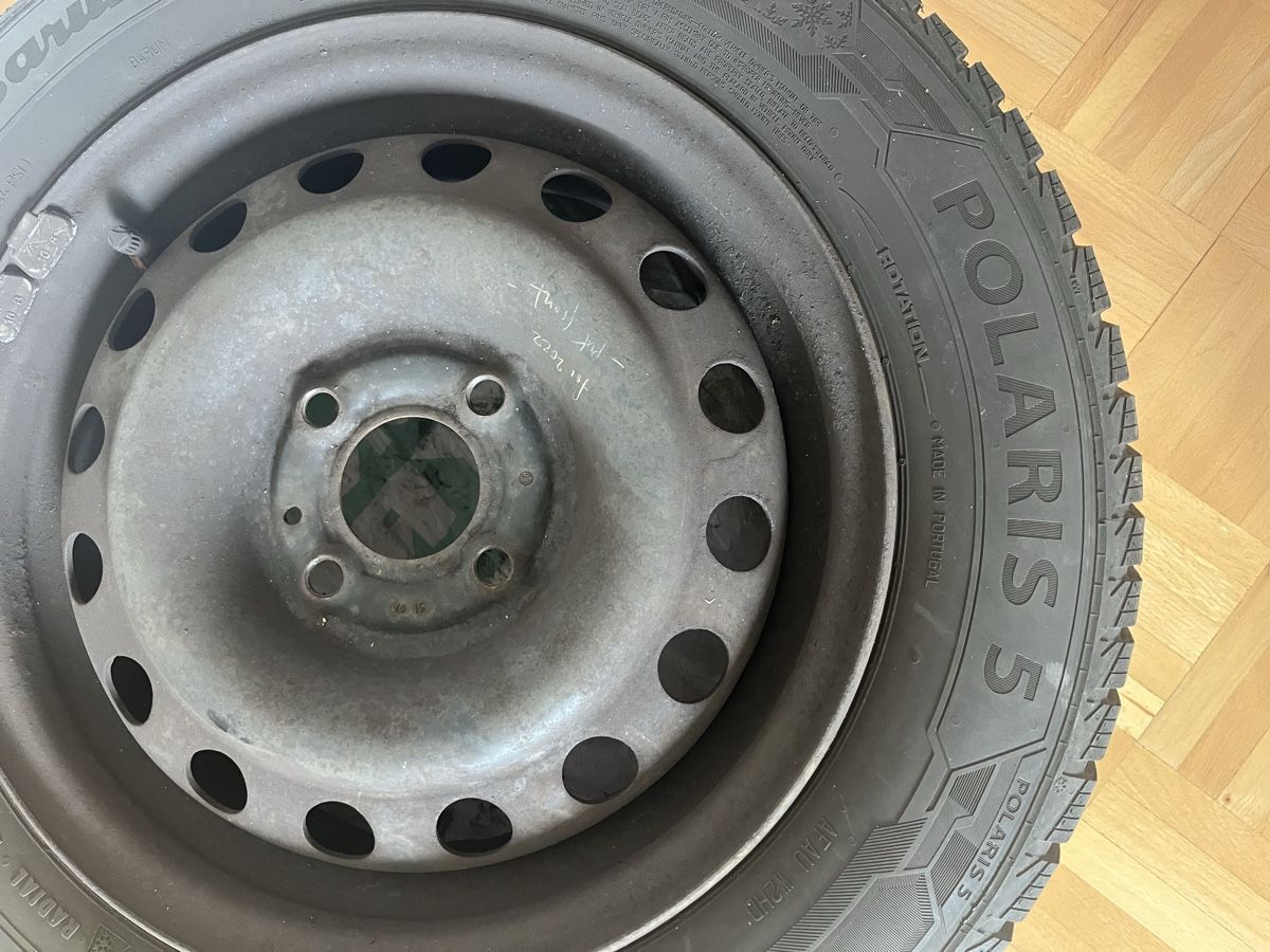 Pneus & Roues: Winterreifen – D'occasion à Zürich par Liilu 5