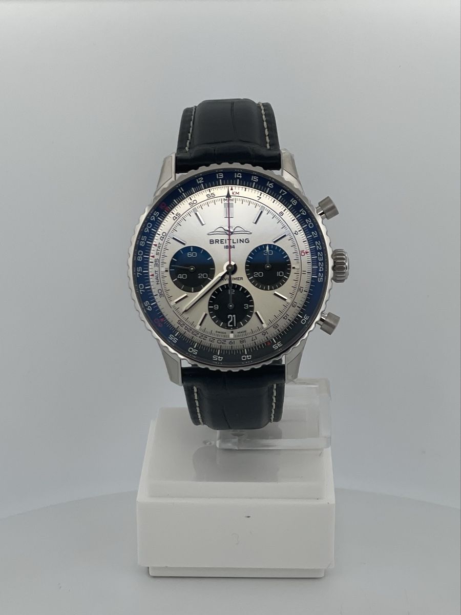 Breitling Orologi: Breitling Navitimer B01 Chronograph 43mm 2026 - AB0138 – Nuovo (secondo la descrizione) da Wettingen venduto da eleganceshop 1