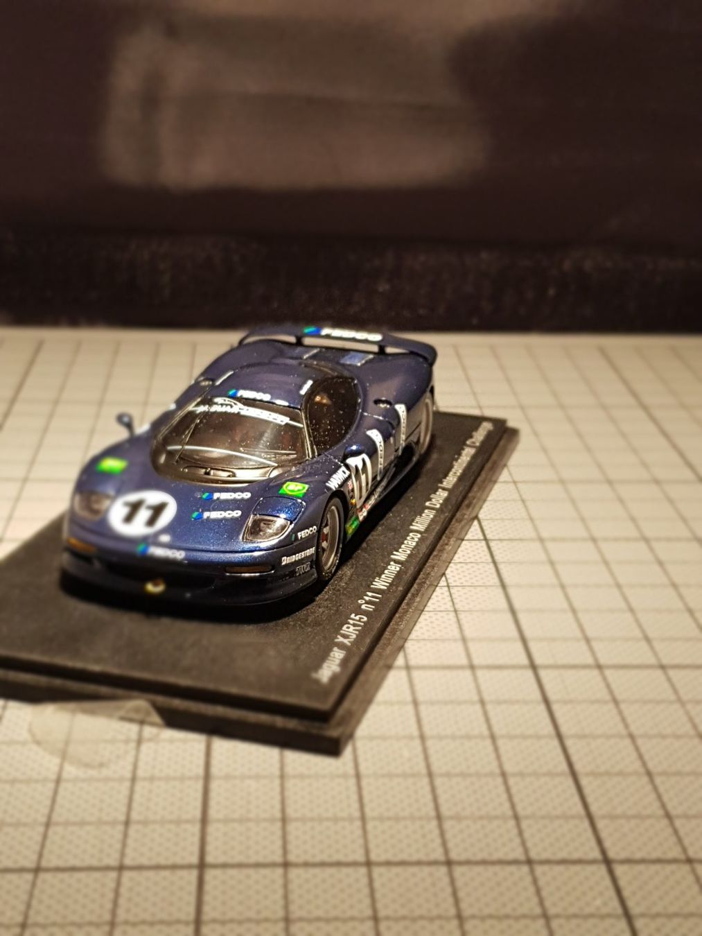 Jaguar Modellini d'auto: Jaguar XJR 15 #11 – Nuovo e nell'imballaggio originale da Chézard-St-Martin venduto da AlPat-Collections 1
