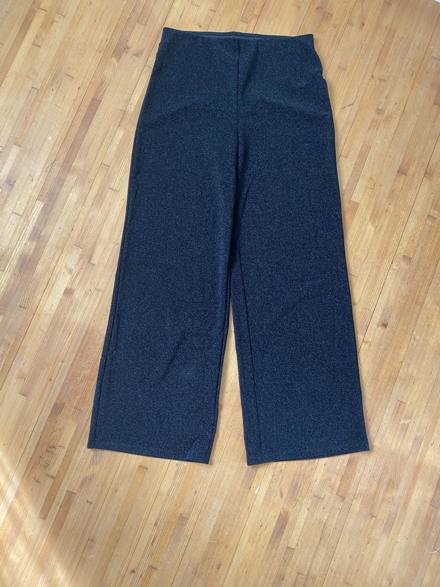 H&M Pantaloni: Glitzerhose von H&M – Usato da Wettingen venduto da abdeb