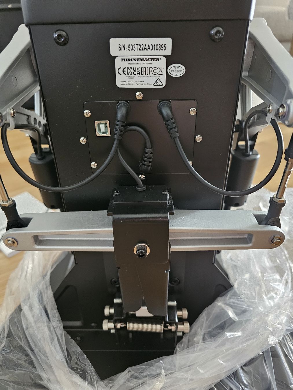 Thrustmaster Controller: Thrustmaster TPR Pendular Rudder - Flight Simulator – Nuovo (secondo la descrizione) da Baden venduto da rob_grh6 6