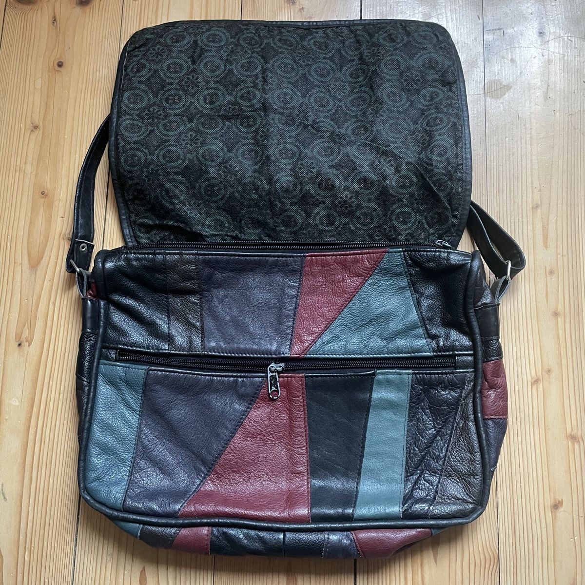 Borse: Ledertasche Patchwork – Usato da Winterthur venduto da lynn.n7 1