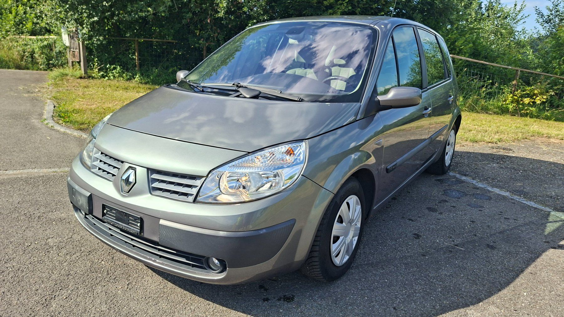 Renault Automobili: Renault Mégane Scénic II - Automat – Usato da Schöftland venduto da kavali 2