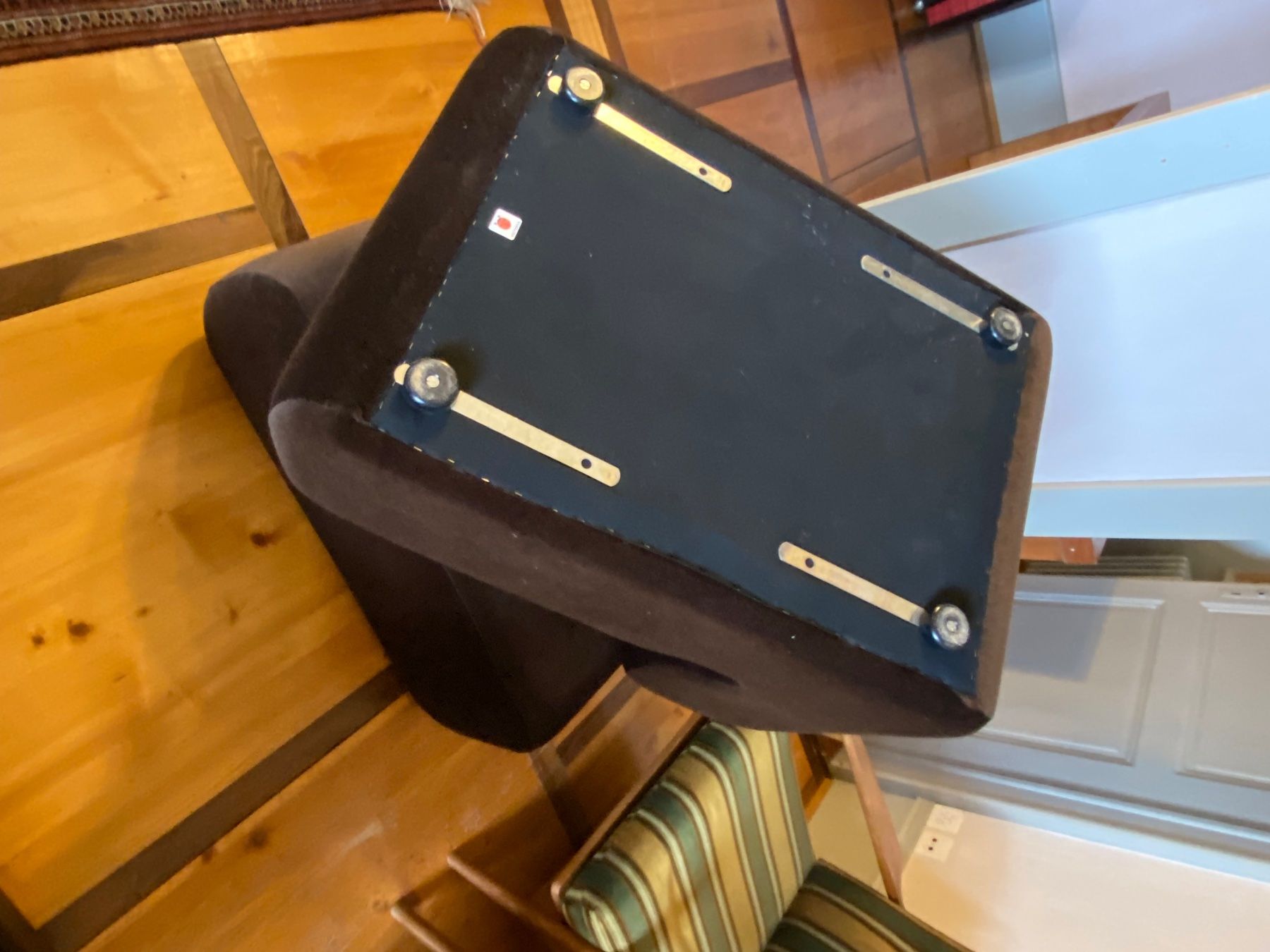 Fauteuils: Superbe ensemble canapé / fauteuils années 70 – D'occasion à Longirod par dema01 5