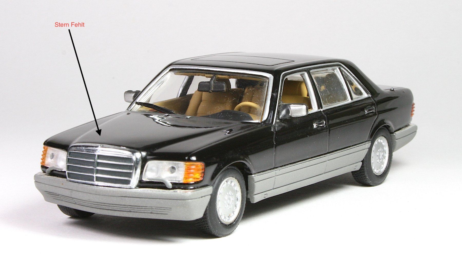 Minichamps Modellini d'auto: Mercedes Benz 560 SEL – Usato da Elsau venduto da Peekay8 1