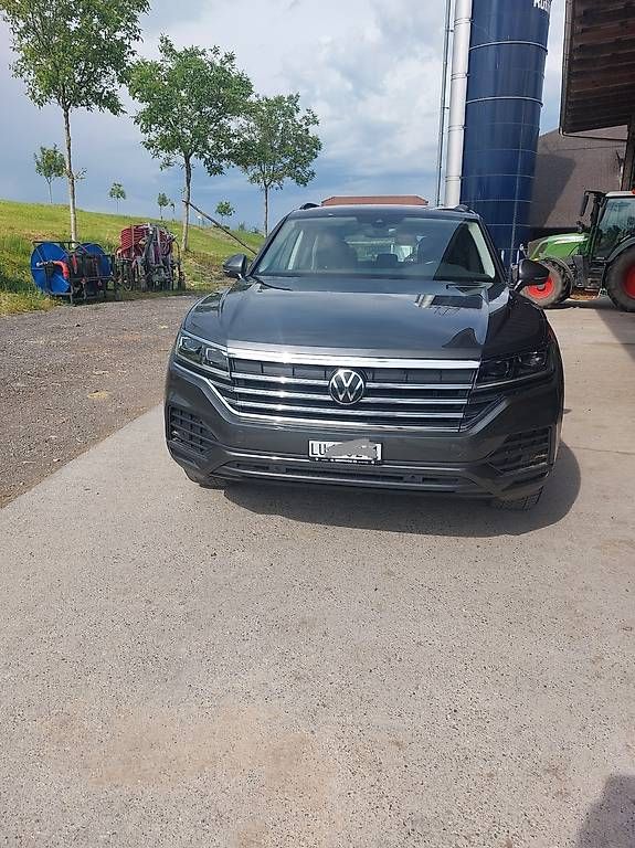 Autos: VW Touareg – Gebraucht aus Emmenbrücke von bobi017 3