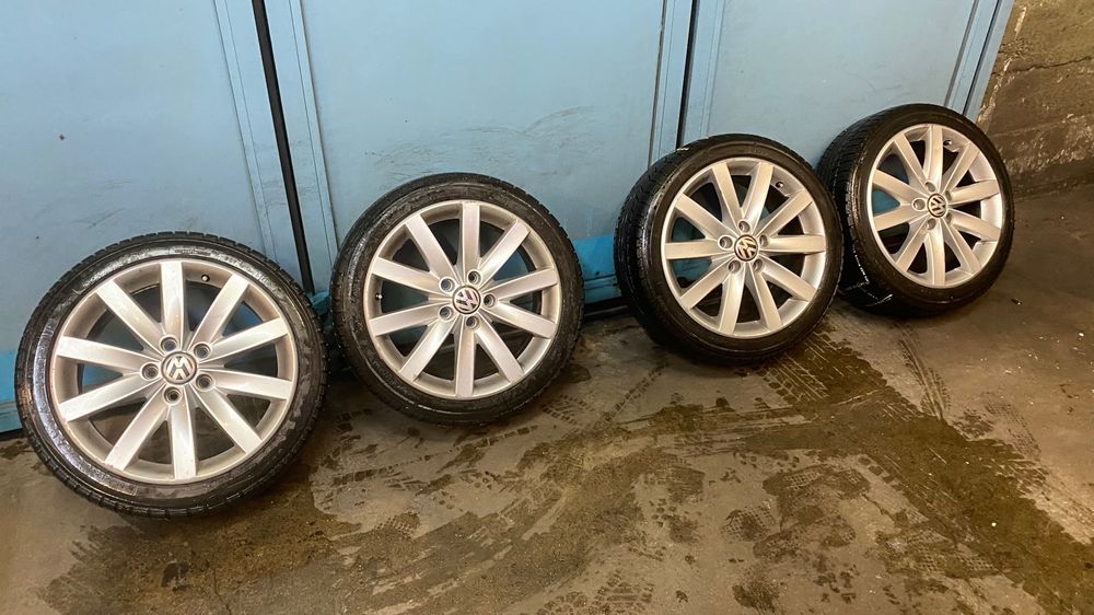 Original VW Felgen 205/45 R17 mit Winterreifen | Kaufen auf Ricardo