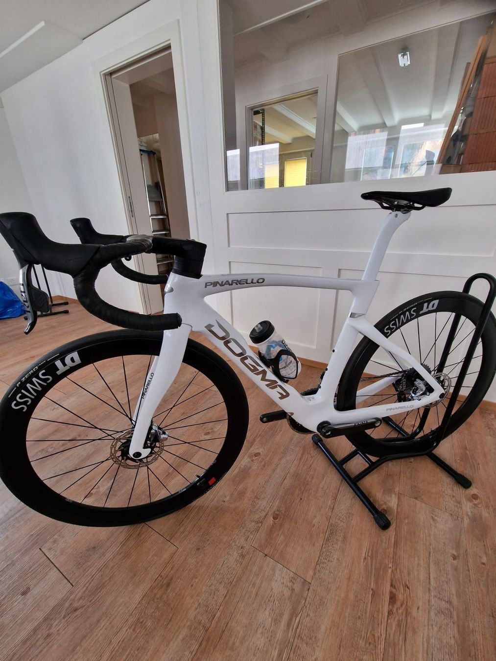 Pinarello Biciclette: Pinarello Dogma F – Nuovo (secondo la descrizione) da Klosters venduto da mie_9vjk