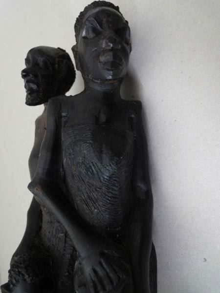 Skulpturen & Statuen: Afrikanische Holzfigur -  geschnitzt – Gebraucht aus Chur von omonia 4