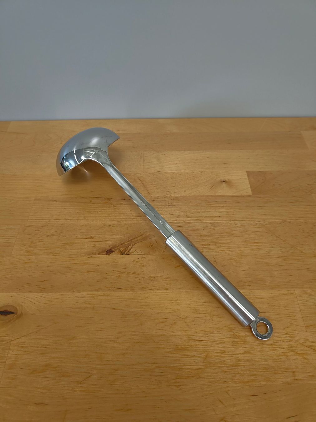 Cuillères: Suppenkelle aus INOX – D'occasion à Emmenbrücke par BlSi 2