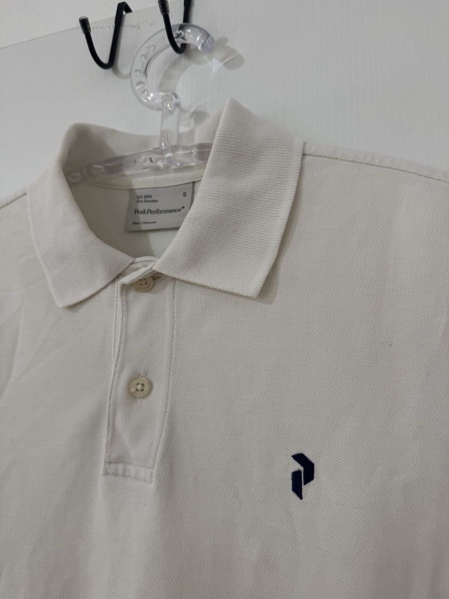 Peak Performance Polo-Shirts: Peak Performance Polo Herren Weiss Groesse S – Gebraucht aus Wetzikon ZH von Jan_wojt 1
