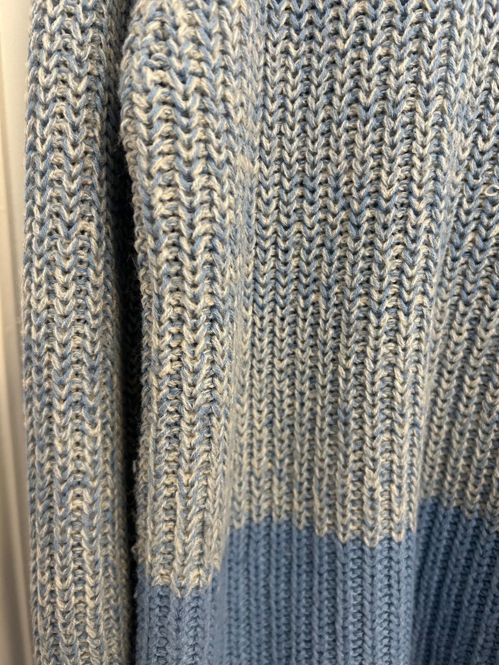 Maglioni & Felpe: Soyaconcept Pullover: Gr. L, blaue Blockstreifen – Usato da Basel venduto da Interstellar85 7