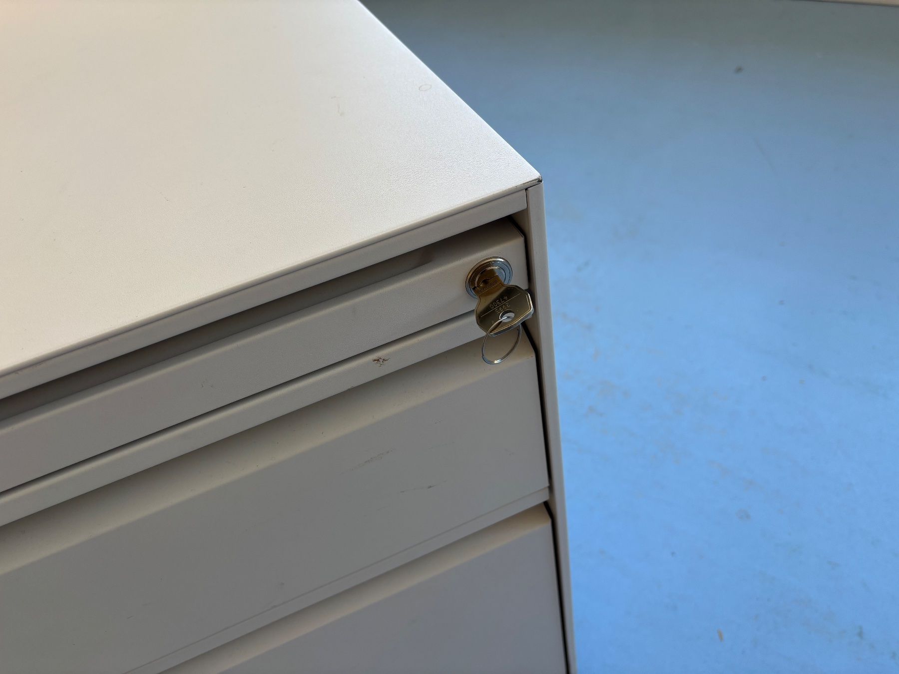 Korpus: Korpus – Gebraucht aus Zürich von mar_hs6l 8