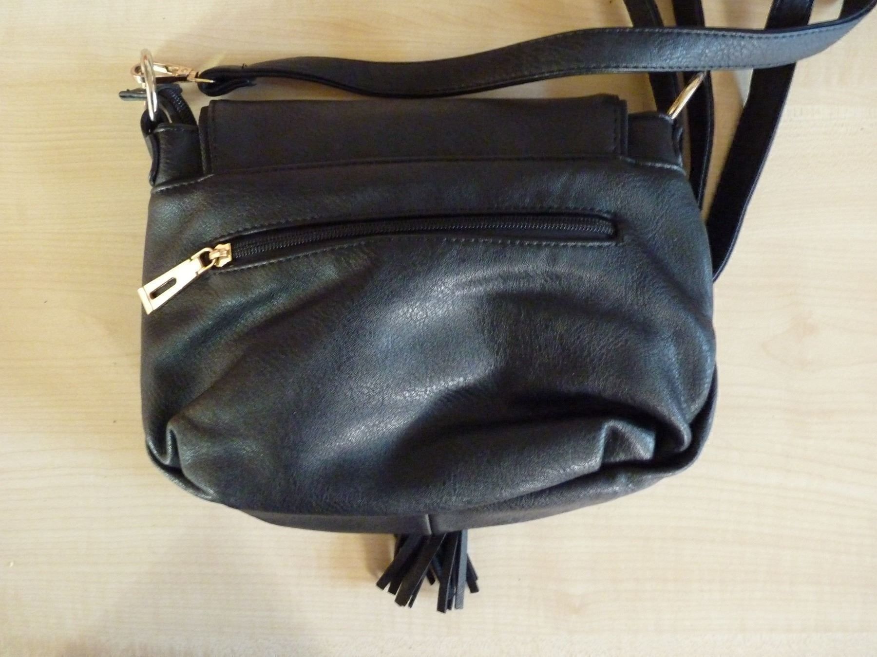 Borse da donna: neue Handtasche in Schwarz mit Zotteln – Nuovo (secondo la descrizione) da Muttenz venduto da pixopus 7
