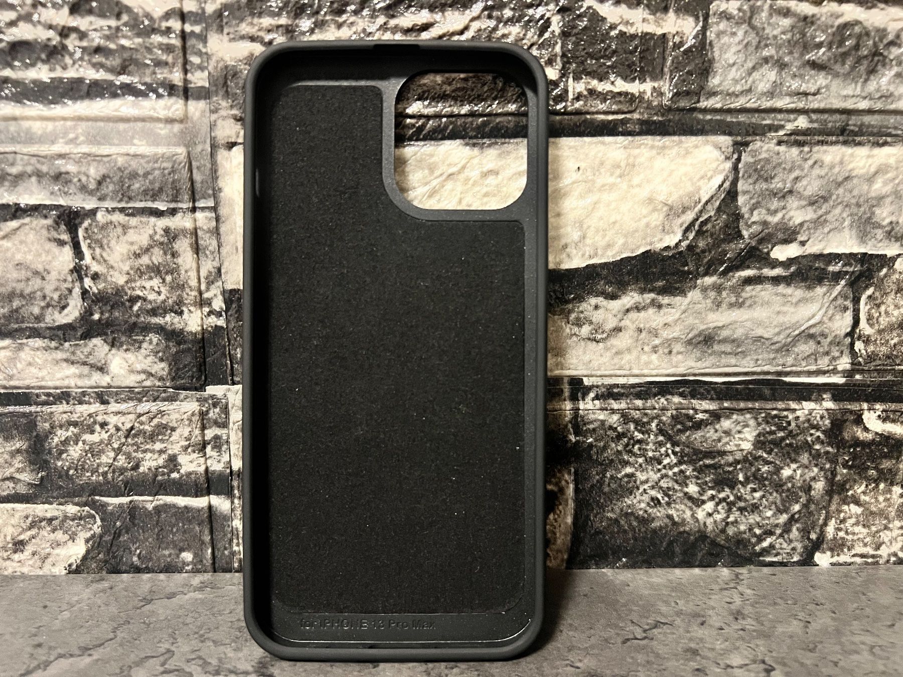 Apple Cover & Protezioni schermo: SP Connect iPhone 13 Pro Max Hülle – Nuovo (secondo la descrizione) da Bern venduto da No1e 4