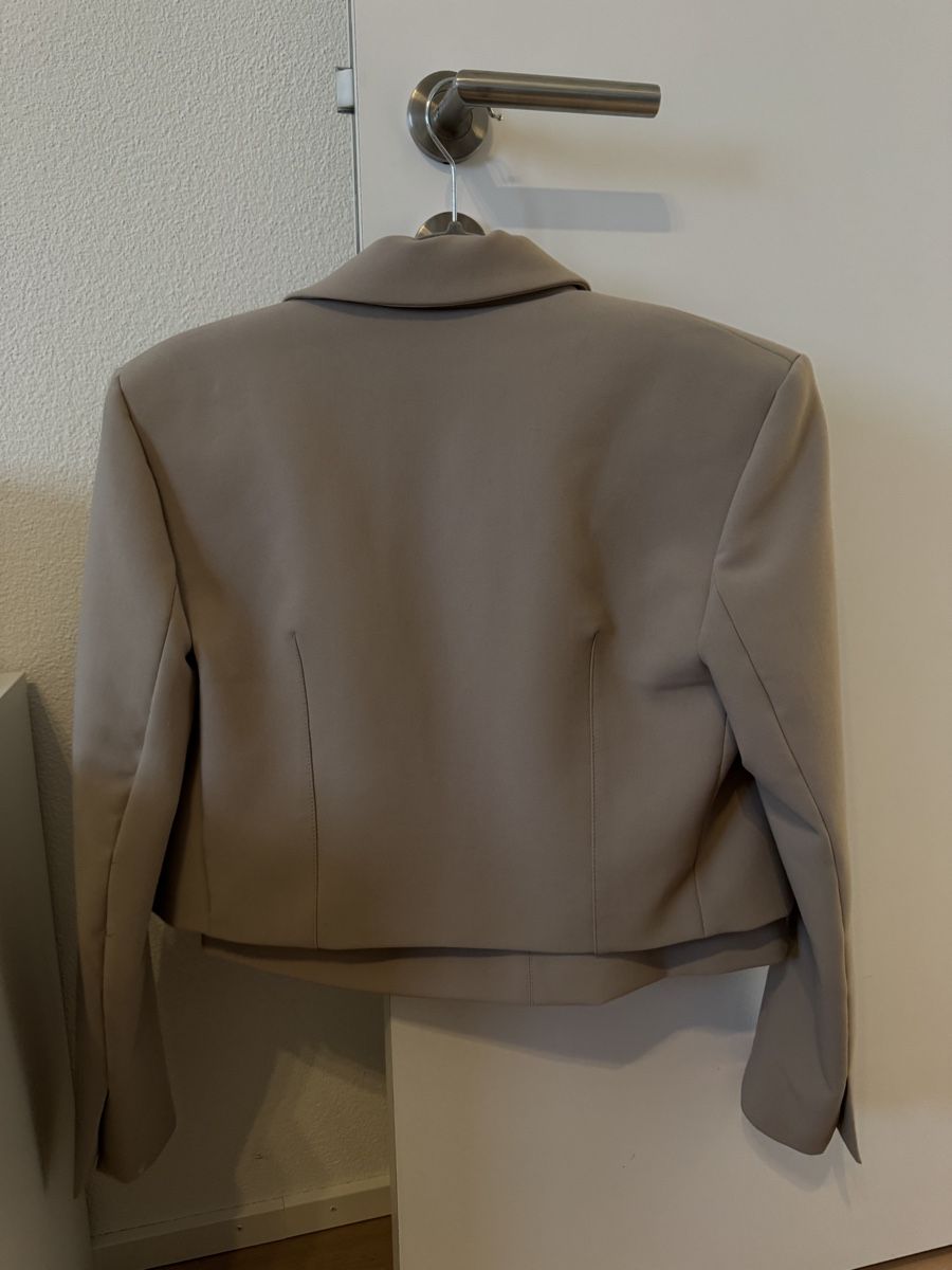 Zara Lotti di vestiti: Zara set Rock und Blazer M – Nuovo (secondo la descrizione) da Altendorf venduto da Aleksandrasa 2