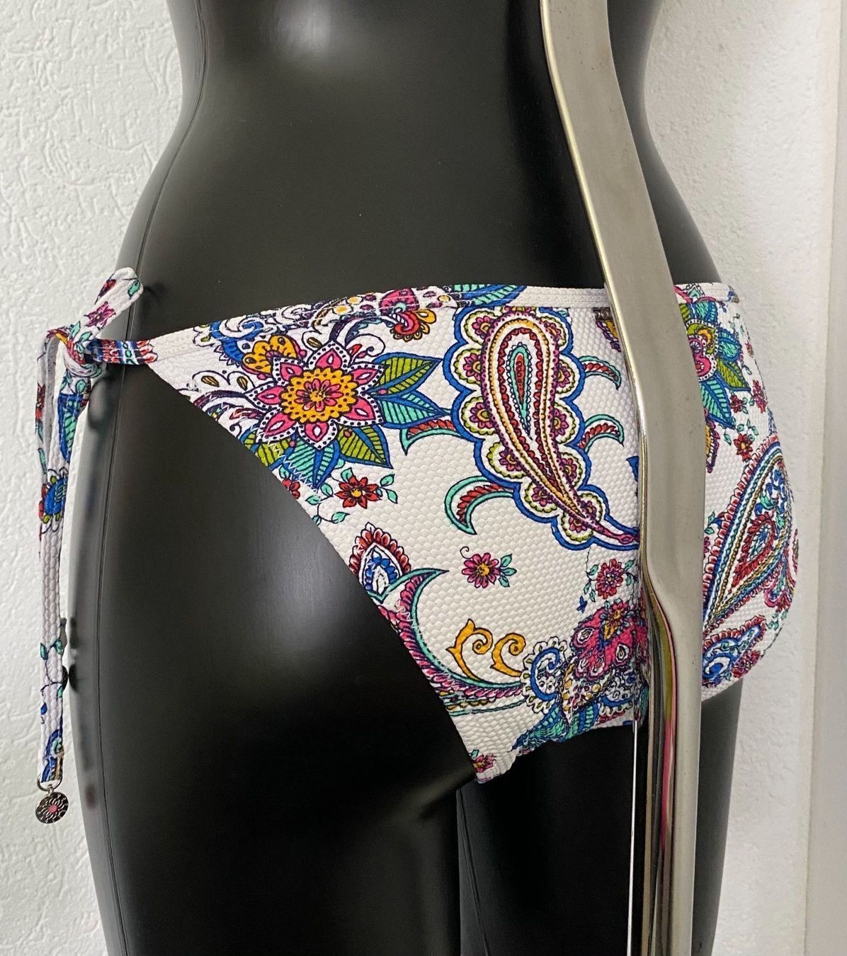 Costumi da bagno & Bikini: Gr L > 38 Bikini Hose Paisley – Nuovo e nell'imballaggio originale da Rickenbach b. Wil venduto da sunneschii_ 3