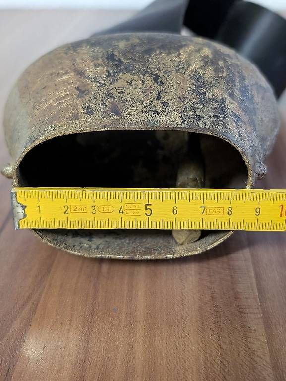 Glocken & Treicheln: Alte sardische Tierglocke mit Lederband -  – Gebraucht aus Ittigen von imp_t8mz 4