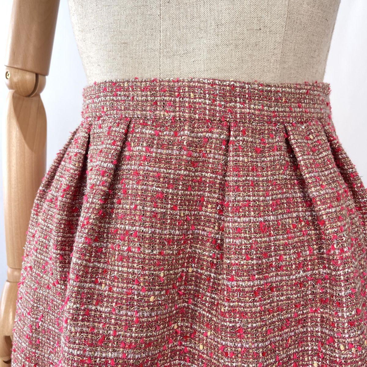 Valentino Gonne: RED VALENTINO Tweed Skirt – Nuovo (secondo la descrizione) da Emmen venduto da Avviivva_Com2023 2